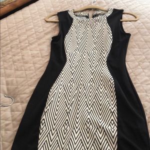 H$M Contour or bony con sleeveless dress